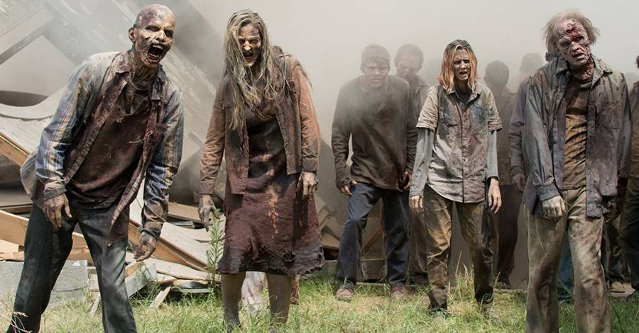 COMIC REEL Walking Dead Dominates 2015 Ratings Report; Ryan Reynolds Receives UnicornRiding Deadpool Doll COMIC REEL Walking Dead Dominates 2015 Ratings Report; Ryan Reynolds Receives UnicornRiding Deadpool Doll